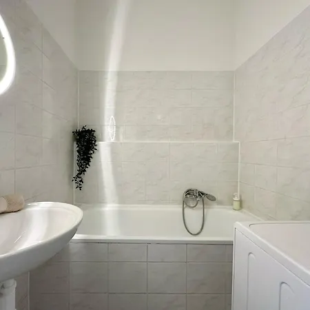 Free Parking - Stargate Apartamento *