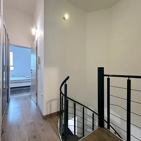 Free Parking - Stargate *